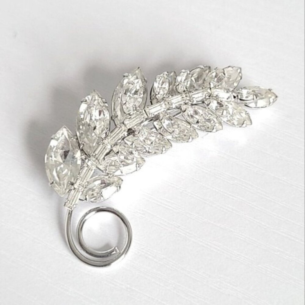 Vintage Jay Flex Sterling Silver Crystal Leaf Brooch Pin